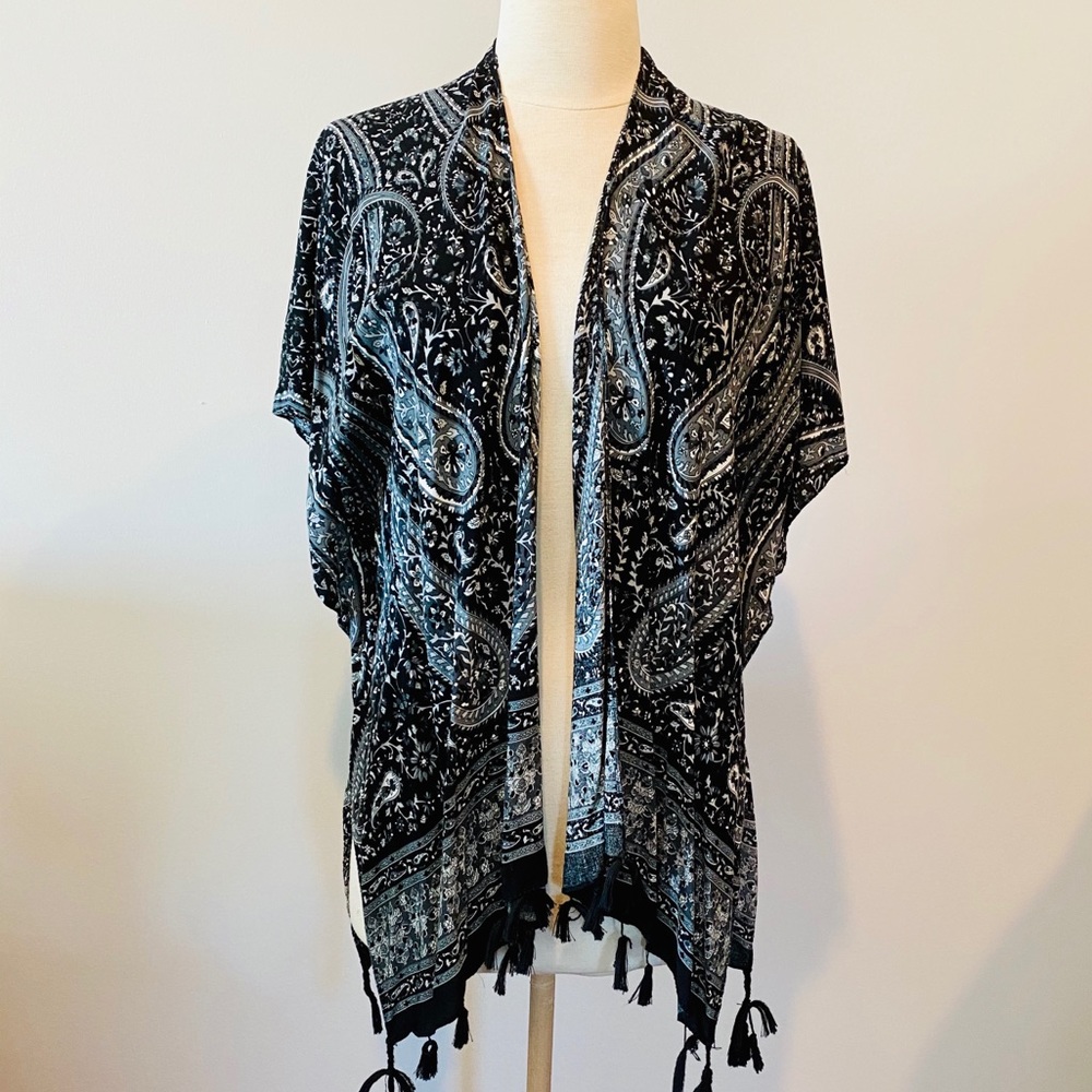 BINDYA Lulla Collection Print Tassel Kimono
